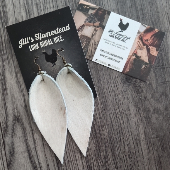 Jill's Homestead Jewelry - White Leather XL Petal Earrings